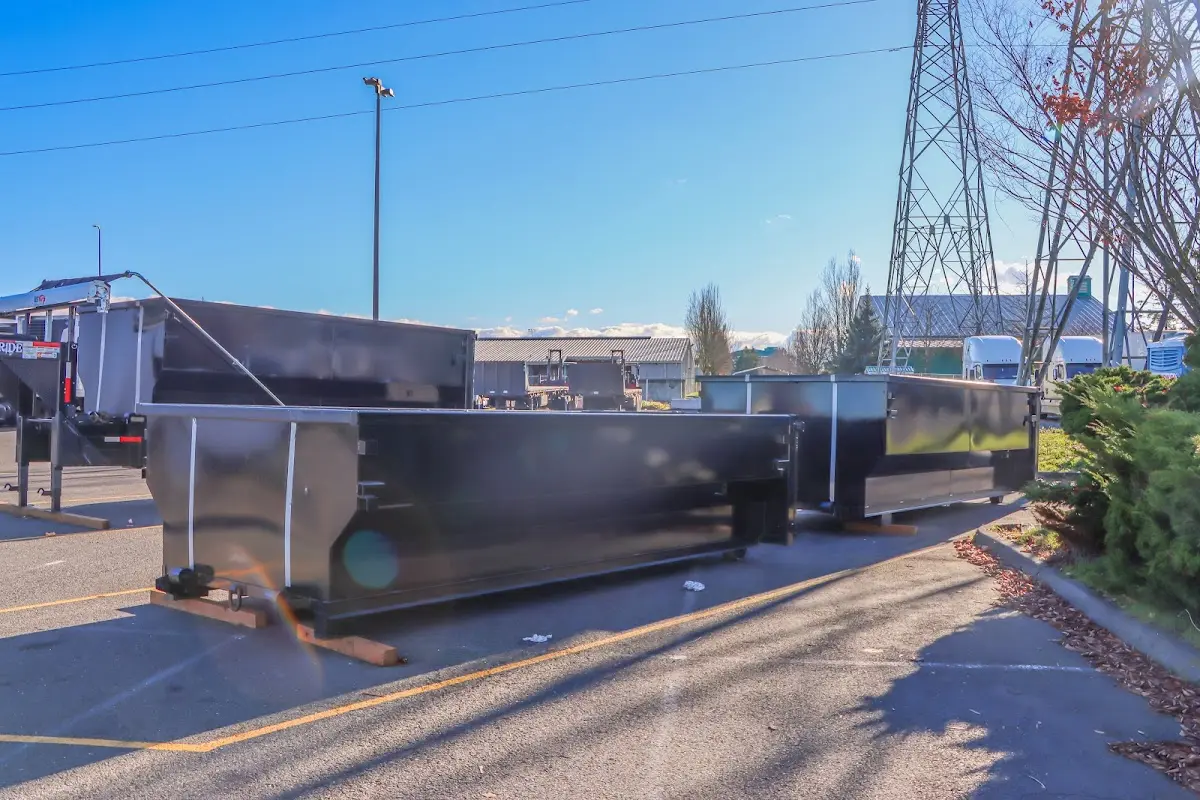 Professional dumpster rental and junk removal service in Romeo